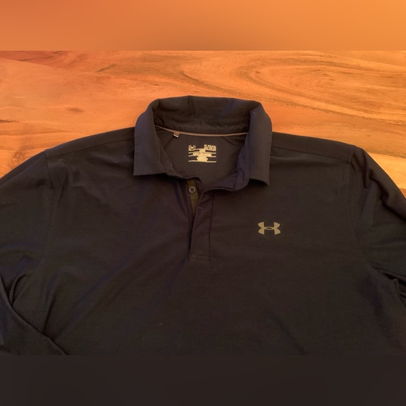 Under Armour long sleeve shirt - Picture 2 of 2